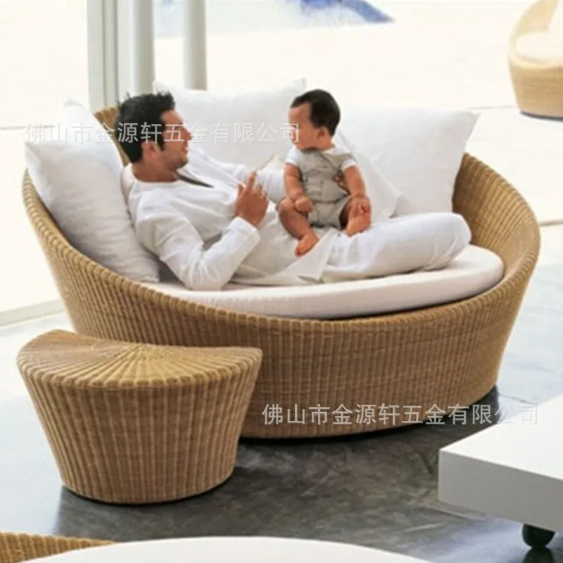 Round Rattan Outdoor Daybed Pa - огляд і ціна Outdoor Daybed Furniture